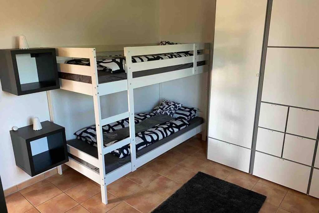 Die Seeblume - Ferienwohnung Mit Pool Und Seeblick Бодман-Людвігсгафен Екстер'єр фото